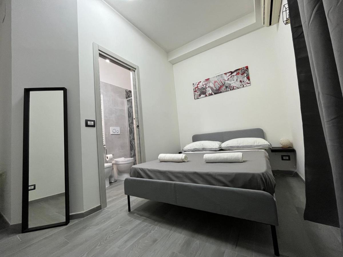 Dm Rome Holiday Екстериор снимка