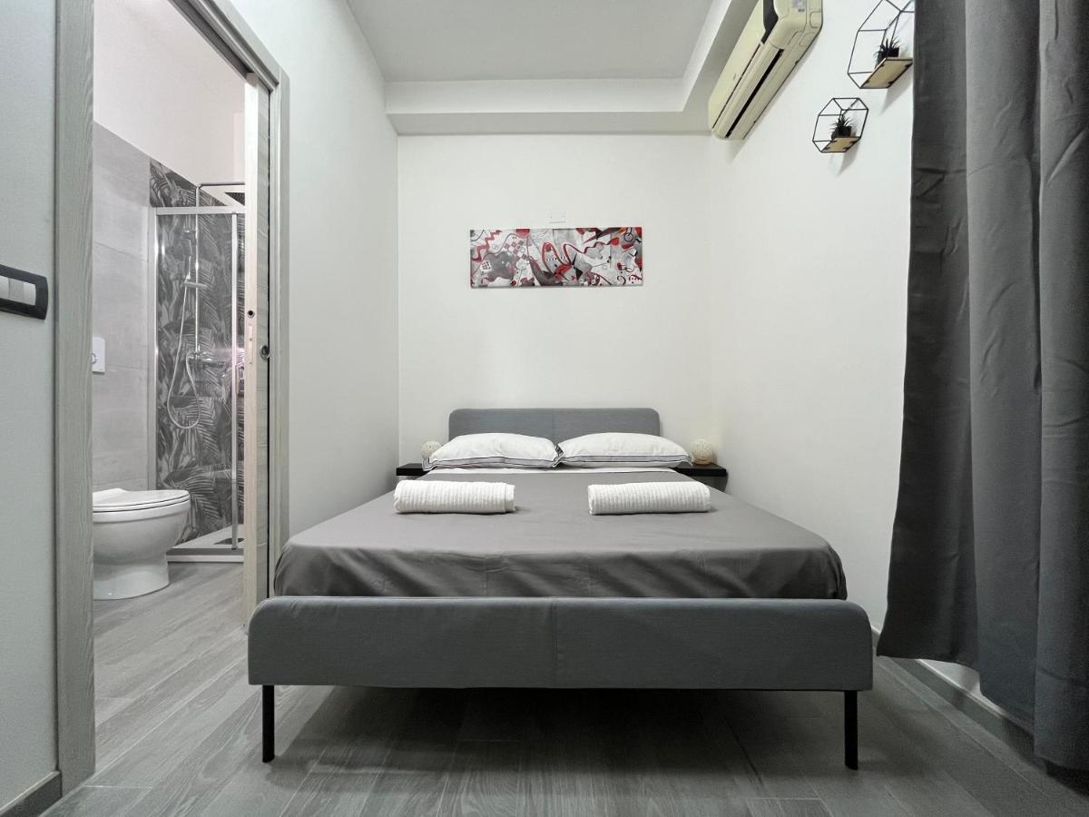 Dm Rome Holiday Екстериор снимка